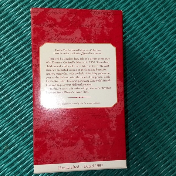 Vintage Hallmark Cinderella - Picture 4 of 8